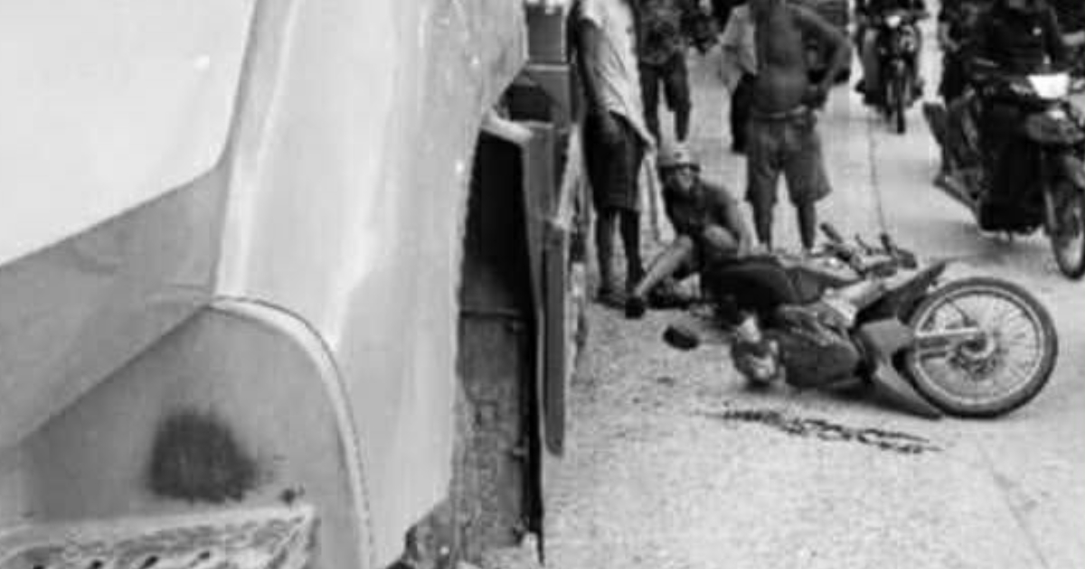 Usa ka batang masuso, Nalatayan og Dump Truck