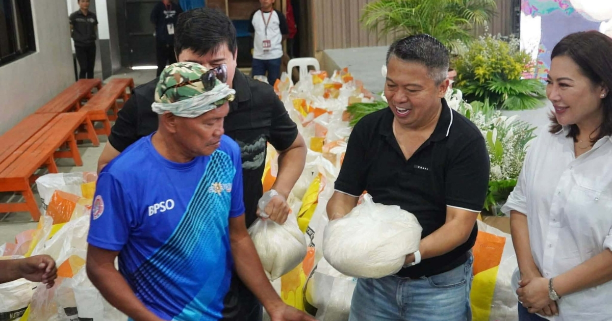 Habal-habal drivers get first provincial aid in Cordova