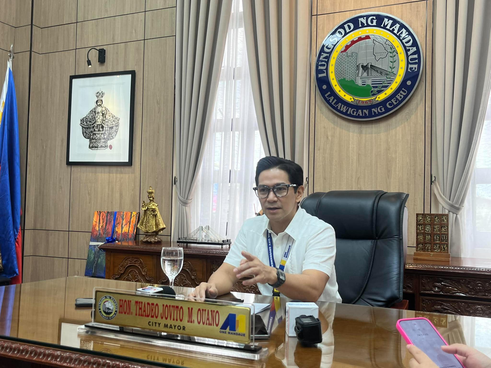 Mandaue reverts to five-day work schedule