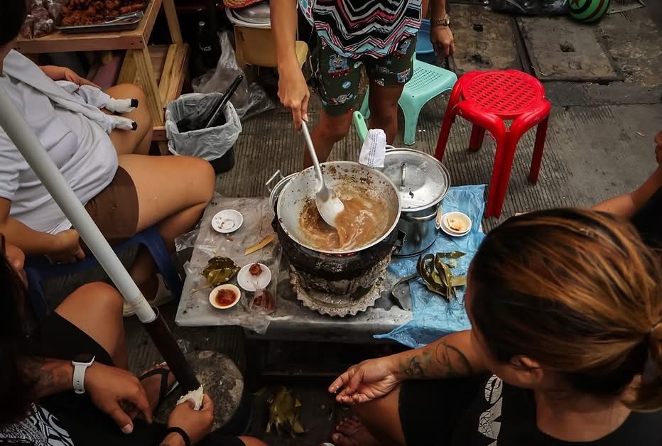 Why Everyone in Cebu Knows Tuslob Buwa