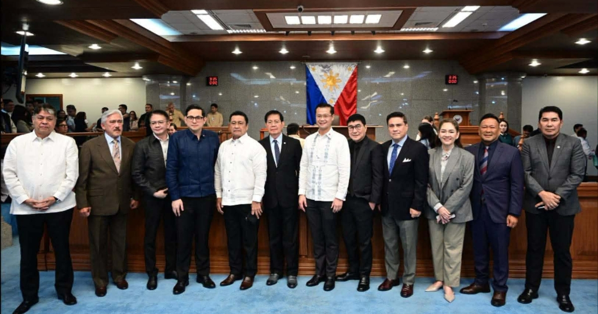 New Senate majority pledges month's pay for quake victims
