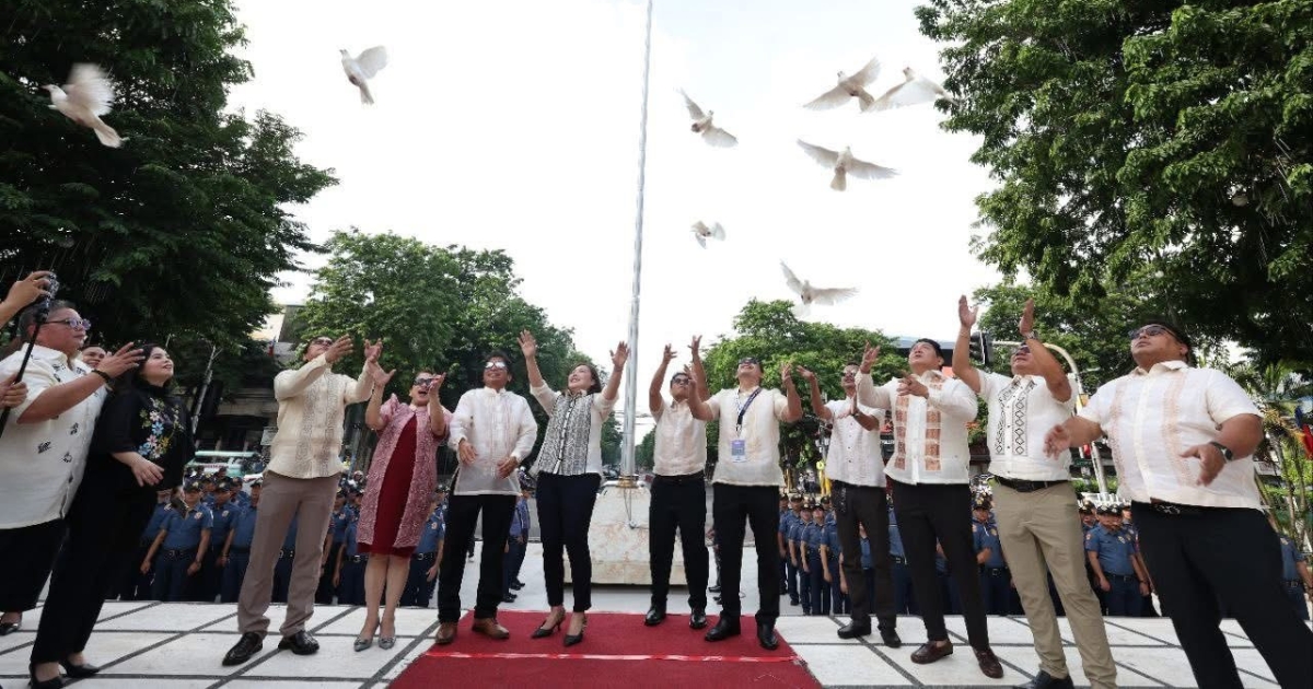 Cebu leaders mark Independence Day with calls for unity and service