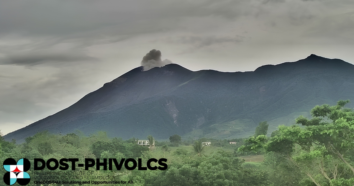 Kanlaon Volcano emits ash anew, remains under Alert Level 2