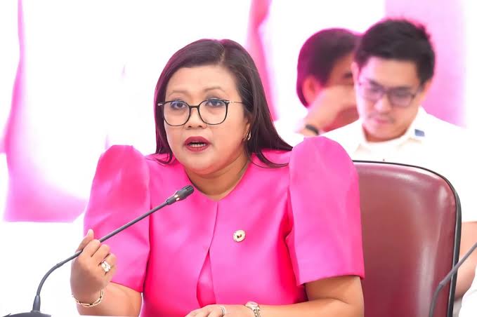 Luistro: No Evidence Removed From Duterte Impeachment Case