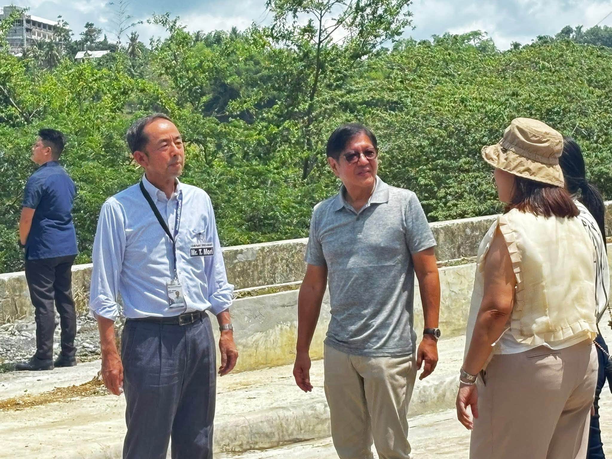 Marcos reviews Cebu infrastructure, flood mitigation efforts