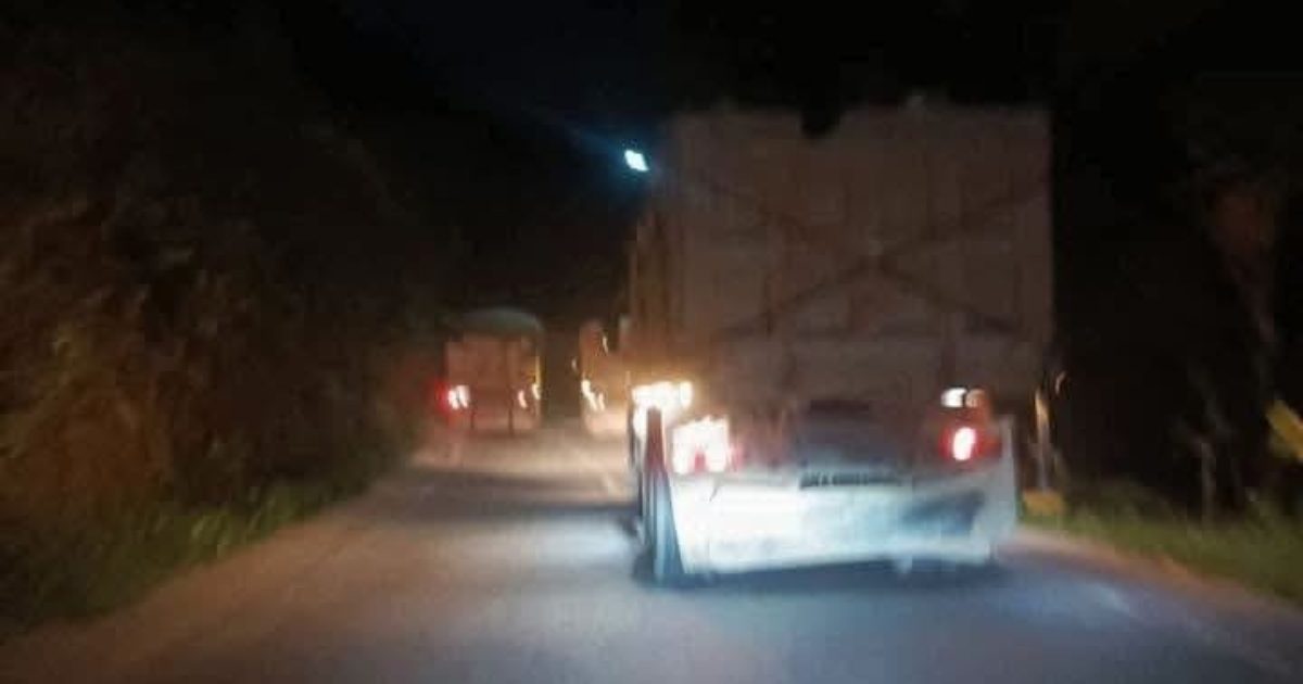 Carcar residents flag speeding garbage trucks with foul odor from Cebu City 