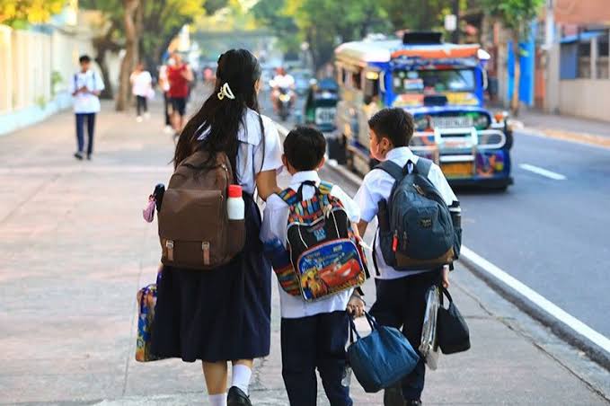 DepEd 7 strengthens school security, learning support