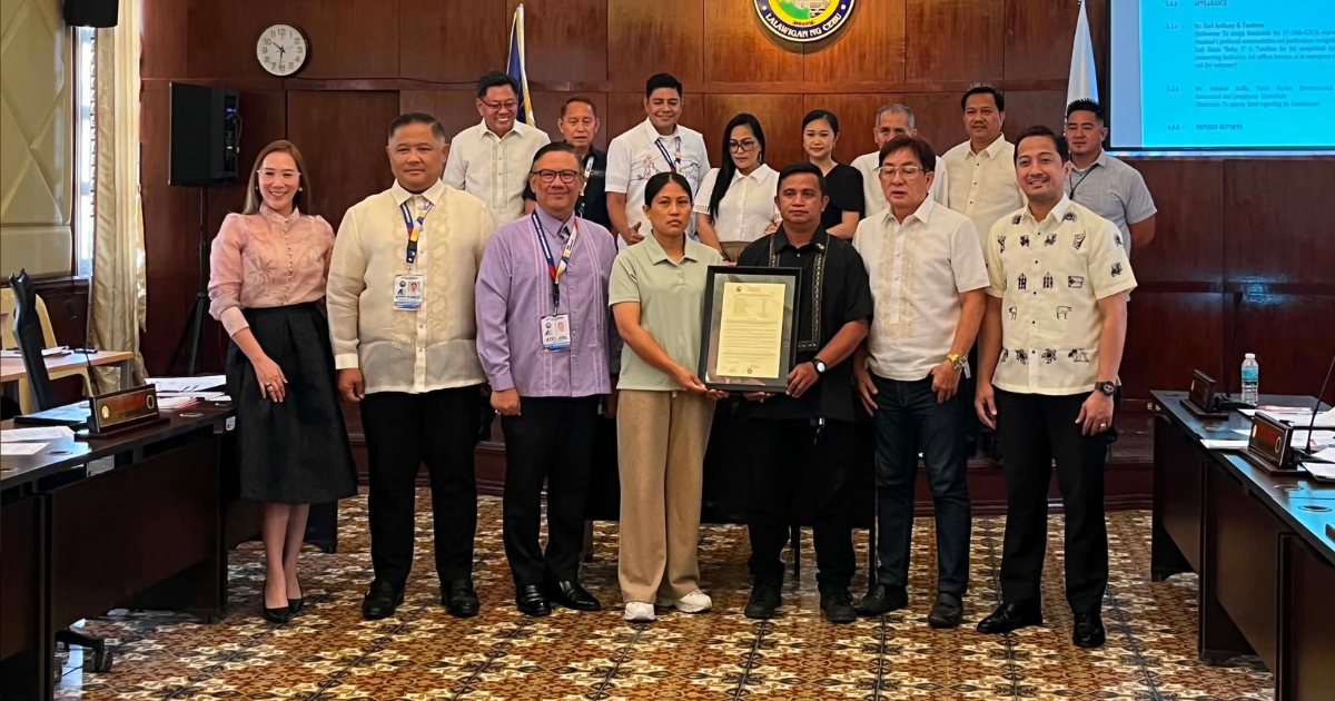 Mandaue honors fallen volunteer firefighter; police confirm fatal crash caused death
