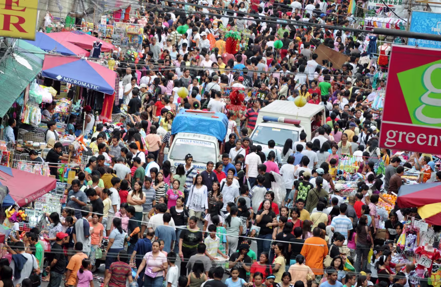 Survey: Filipinos want Marcos gov’t to prioritize inflation, wages