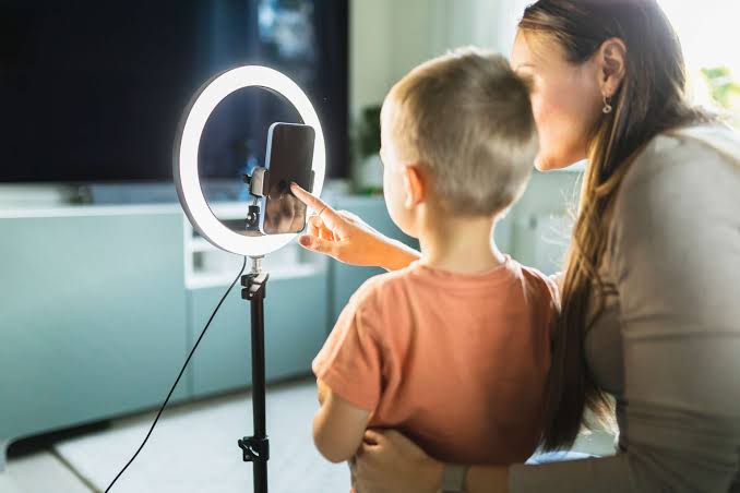 Child content creators below 15 must secure DOLE permits 