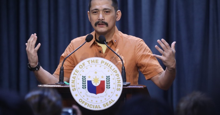 DOJ: Padilla may waive defense rights if absent from obstruction probe