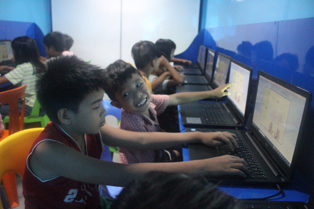 SMART KIDS Act seeks to restrict minors’ access to high-risk digital platforms