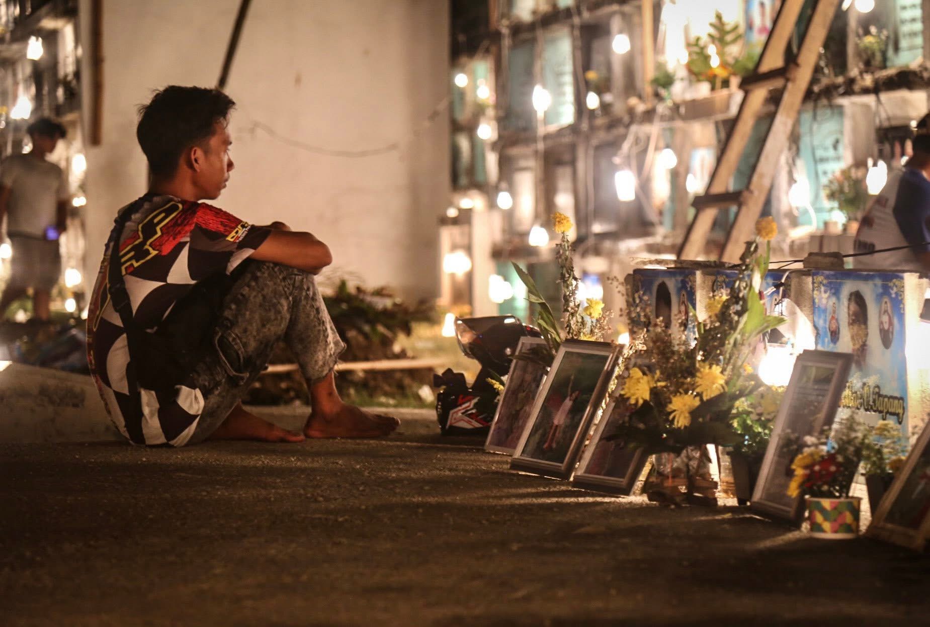 Cebu City deploys 553 personnel for Kalag-Kalag traffic, cemetery operations